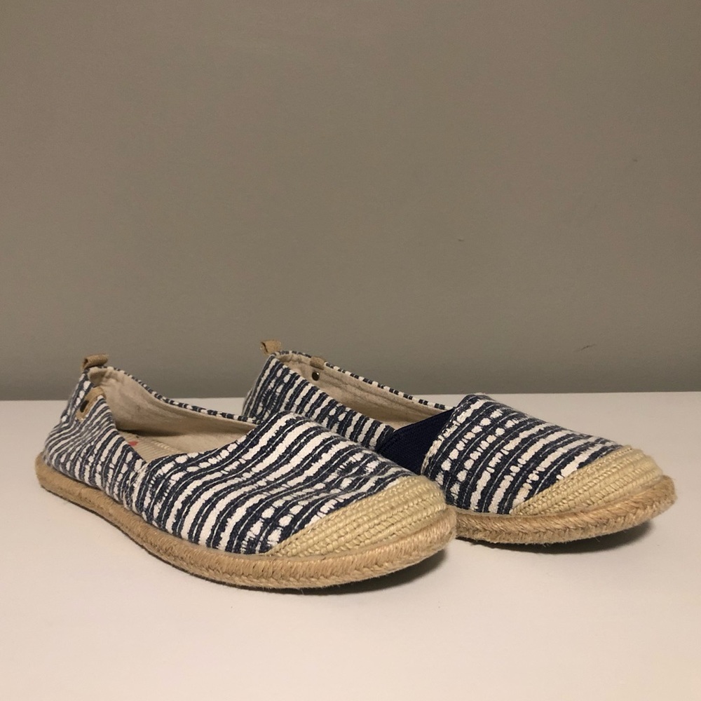 Roxy Flora Beach Shoes